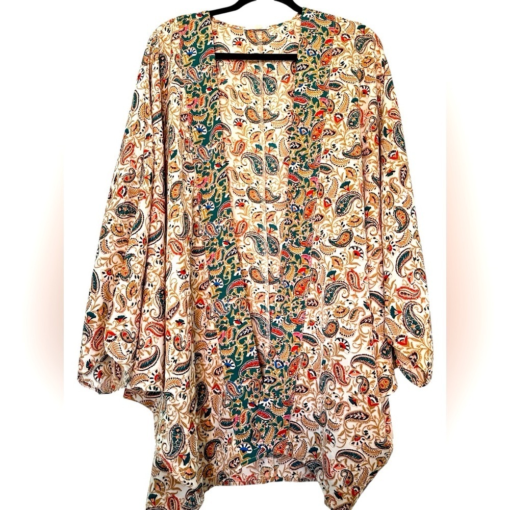 K161 Chic Soul Paisley Kimono 1X
